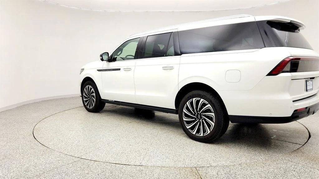 used 2025 Lincoln Navigator car, priced at $90,995