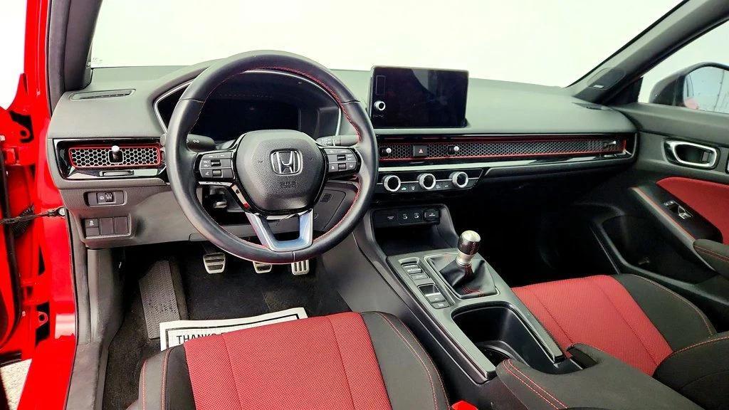 used 2025 Honda Civic Si car, priced at $28,995