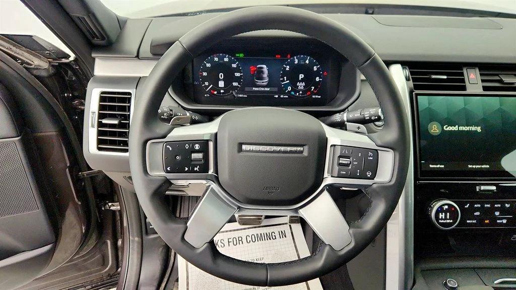 used 2024 Land Rover Discovery car, priced at $39,995