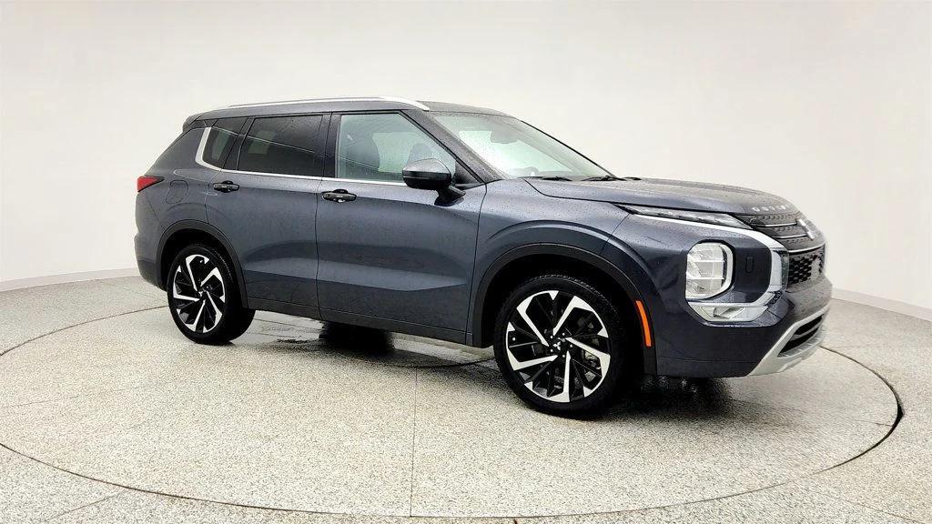 used 2024 Mitsubishi Outlander car, priced at $25,995