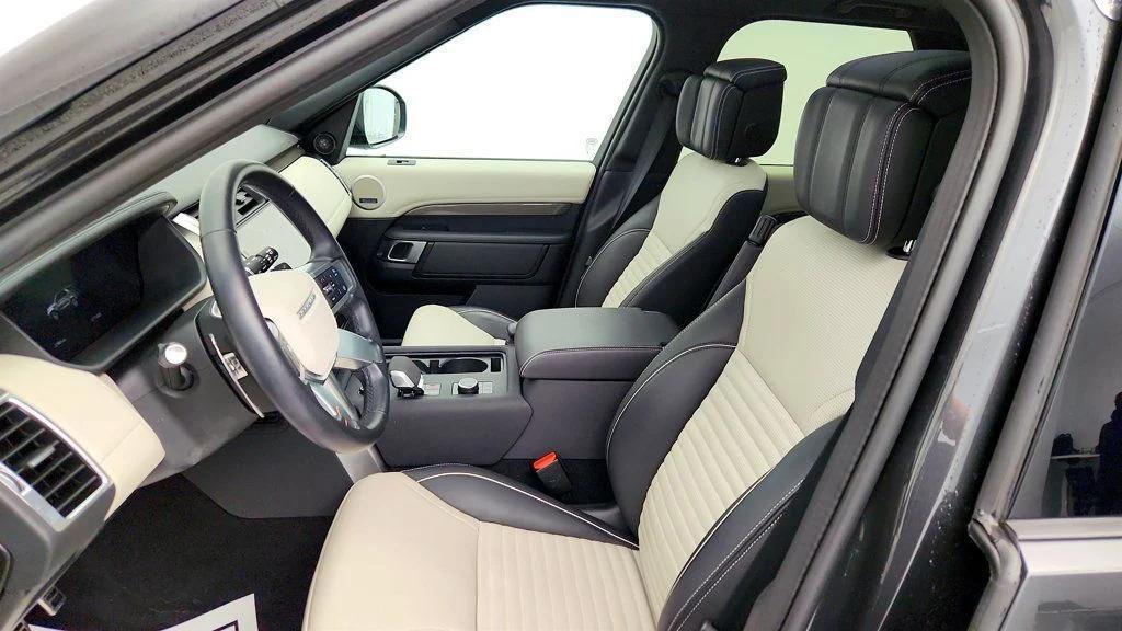 used 2024 Land Rover Discovery car, priced at $45,995