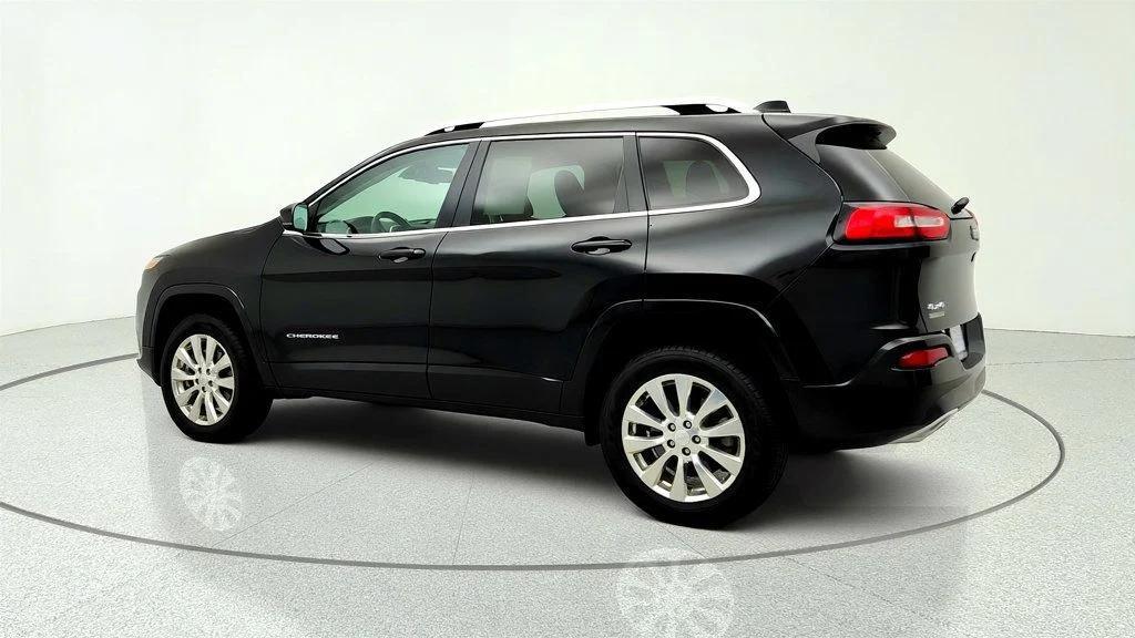 used 2018 Jeep Cherokee car, priced at $15,794
