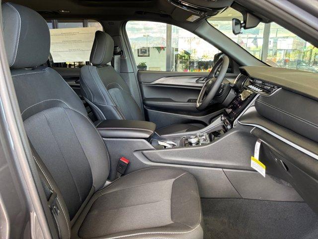 new 2025 Jeep Grand Cherokee car, priced at $36,371