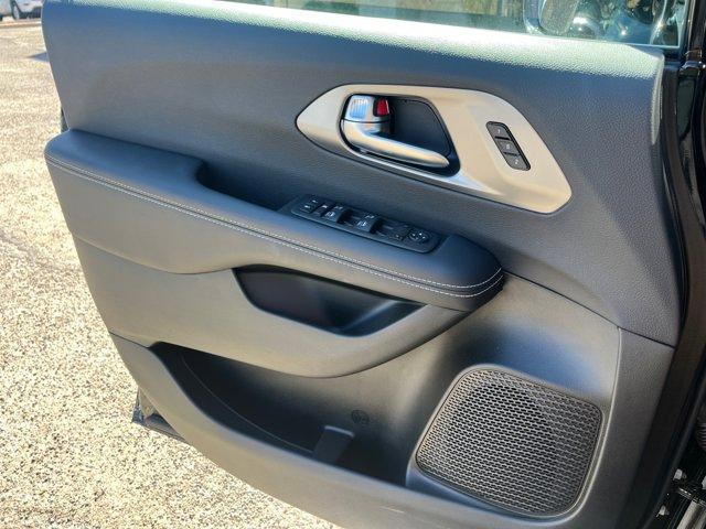 new 2026 Chrysler Pacifica car, priced at $39,240
