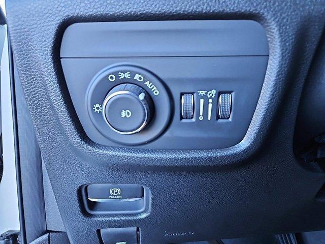 new 2024 Jeep Grand Cherokee L car