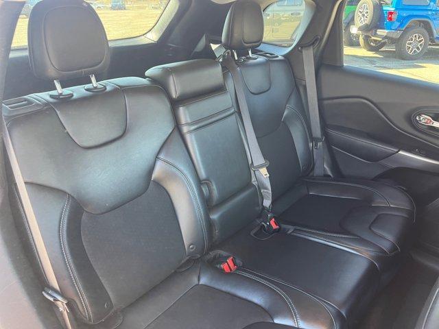 used 2019 Jeep Cherokee car, priced at $14,967