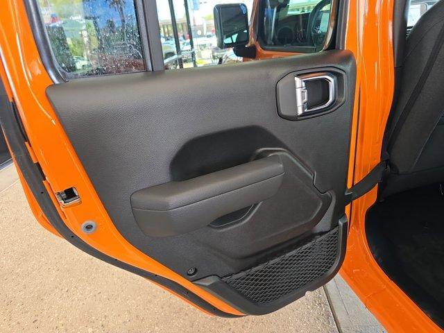 new 2025 Jeep Wrangler car, priced at $43,792