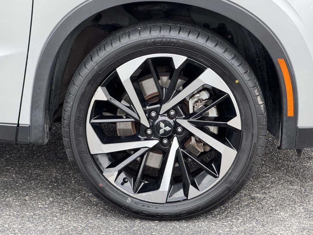 used 2022 Mitsubishi Outlander car, priced at $20,519