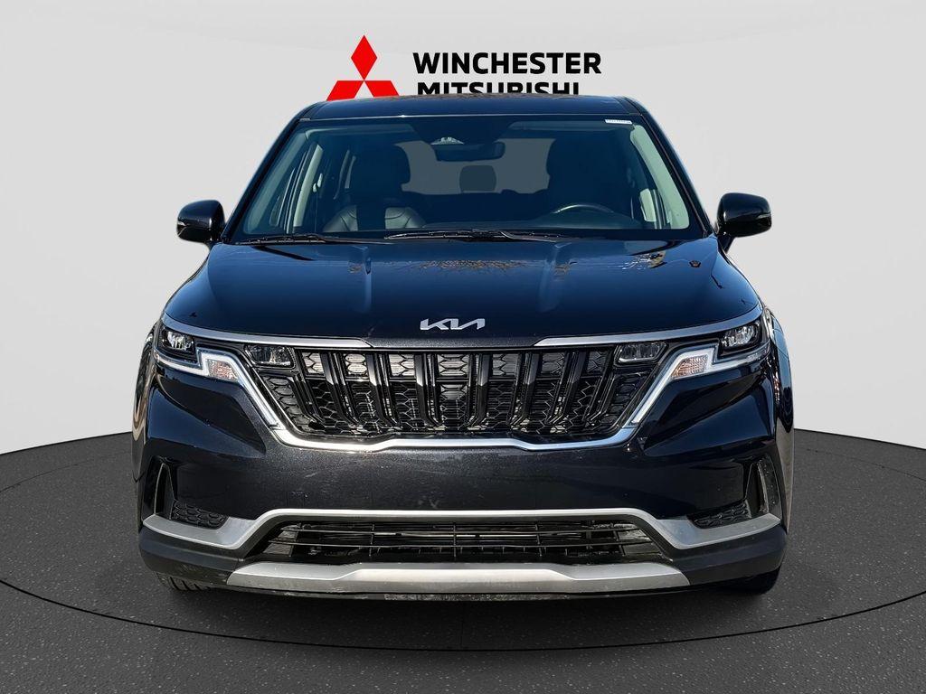 used 2024 Kia Carnival car, priced at $28,661