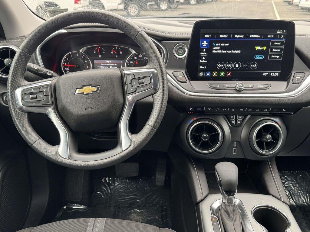 used 2025 Chevrolet Blazer car, priced at $28,503