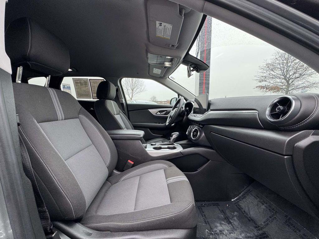 used 2025 Chevrolet Blazer car, priced at $28,503