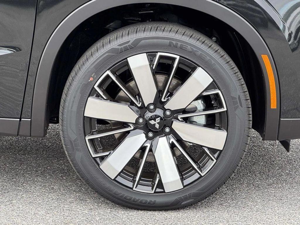 new 2025 Mitsubishi Outlander car, priced at $42,100