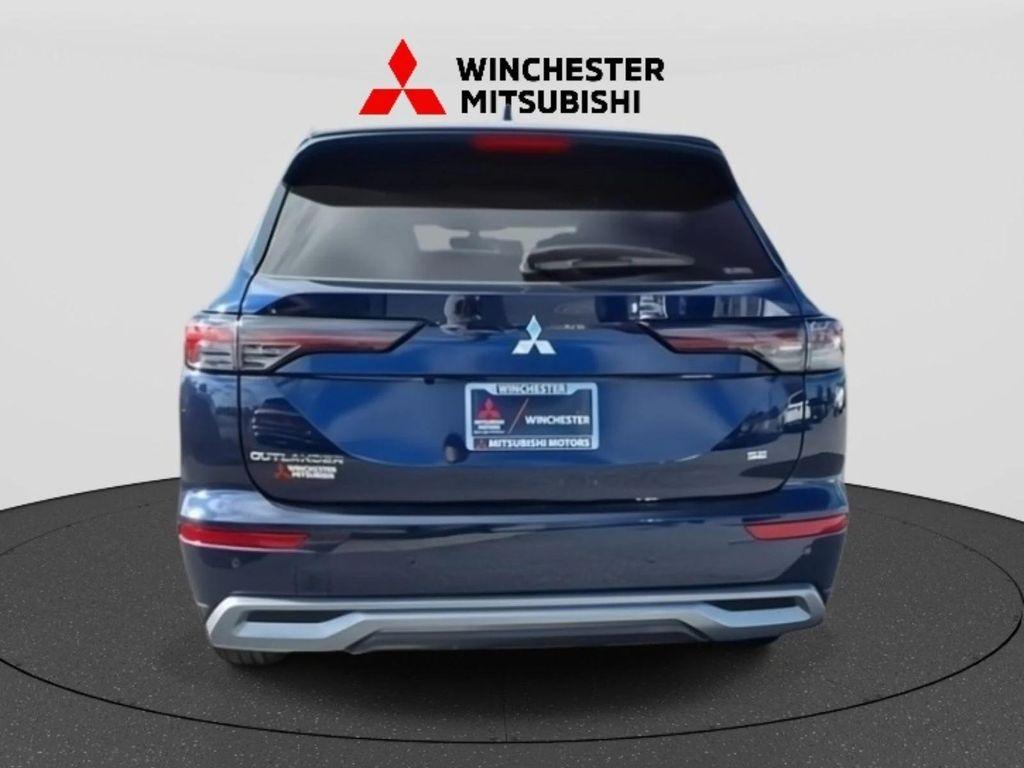new 2025 Mitsubishi Outlander car, priced at $41,250