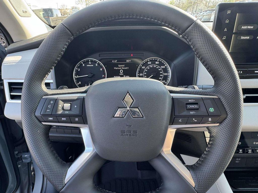 new 2026 Mitsubishi Outlander car, priced at $39,270