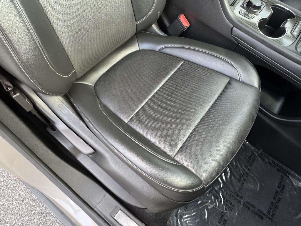 used 2023 GMC Acadia car, priced at $22,995