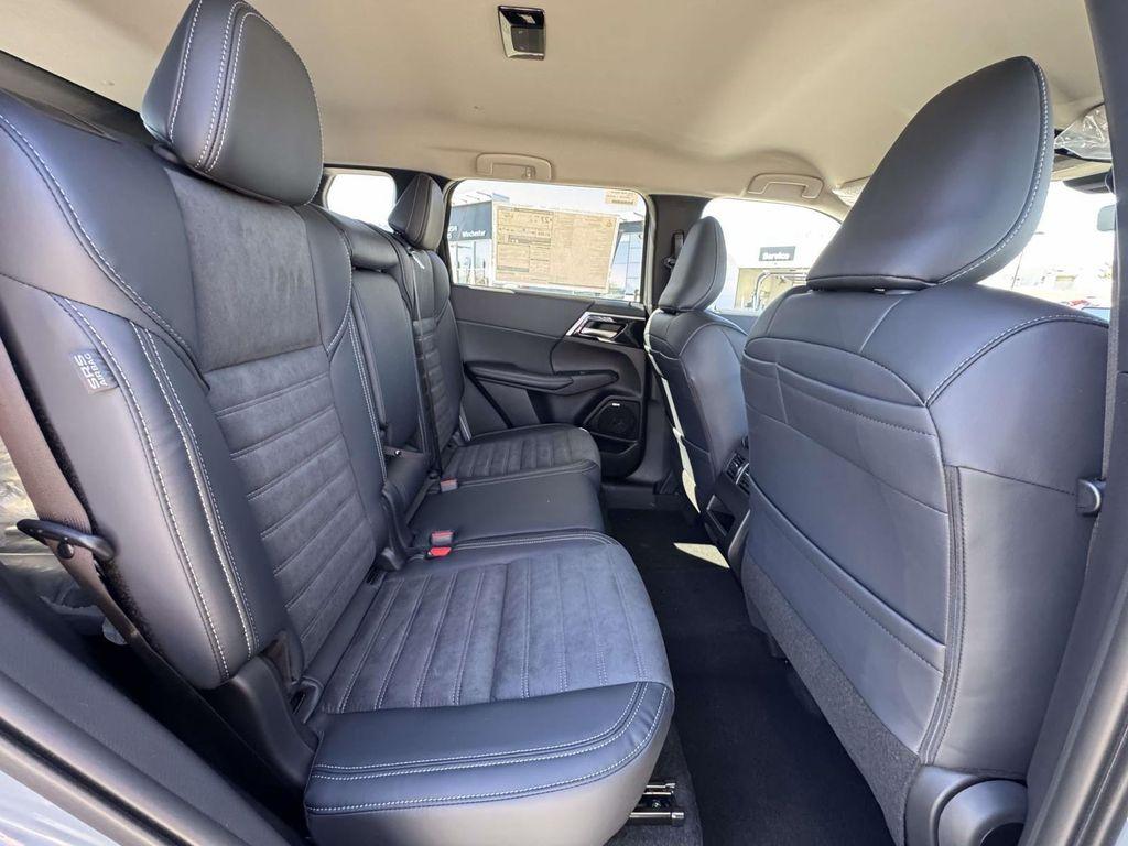 new 2026 Mitsubishi Outlander car, priced at $39,440