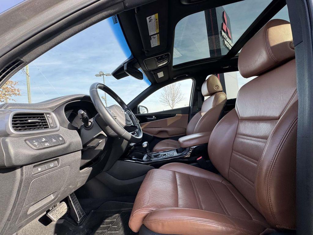 used 2019 Kia Sorento car, priced at $22,391