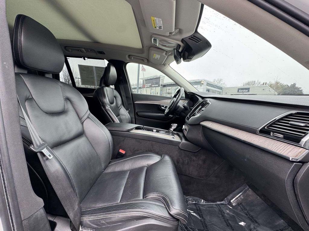 used 2021 Volvo XC90 car, priced at $31,636