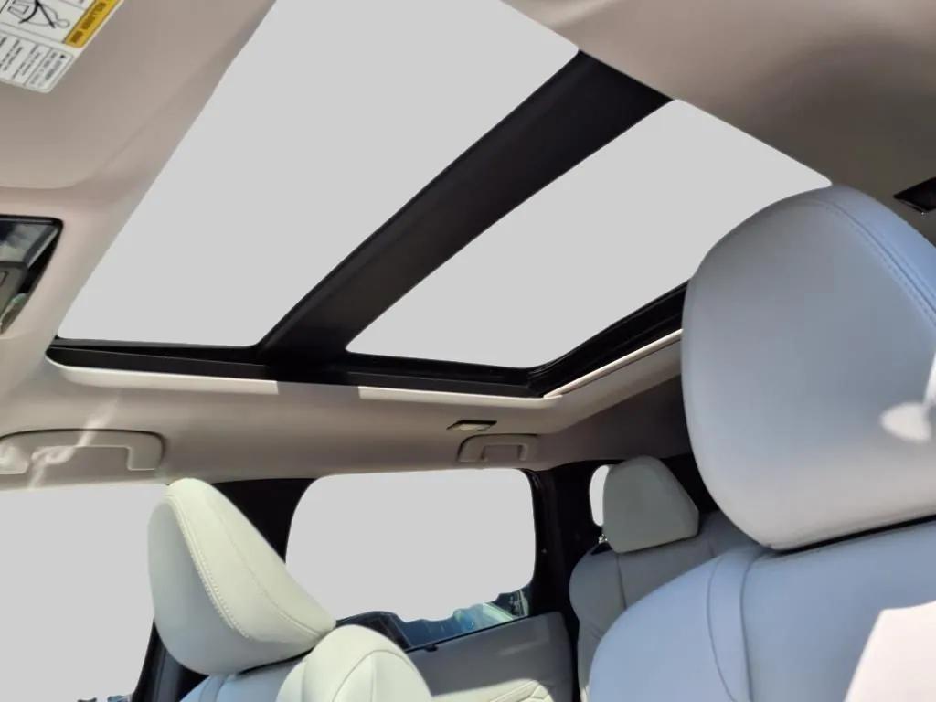 new 2025 Mitsubishi Outlander car, priced at $41,175