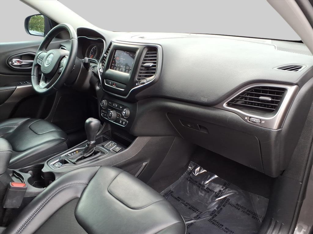 used 2019 Jeep Cherokee car, priced at $12,187