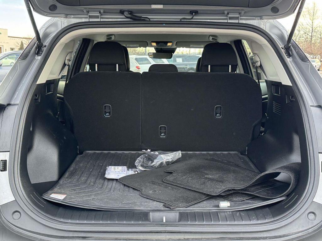 used 2023 Kia Sportage Hybrid car, priced at $23,927