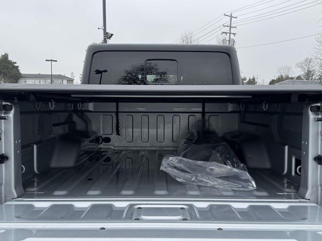 used 2023 Jeep Gladiator car, priced at $30,806