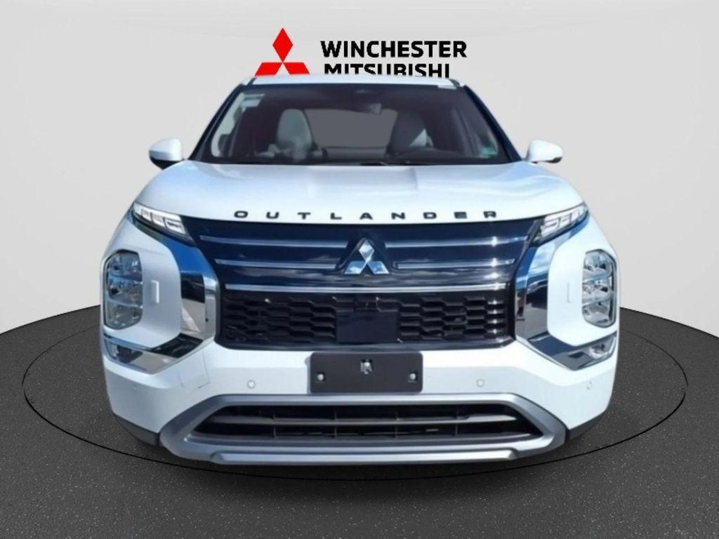 new 2025 Mitsubishi Outlander car, priced at $40,480