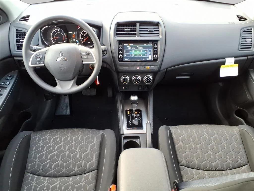 new 2025 Mitsubishi Outlander Sport car, priced at $28,198