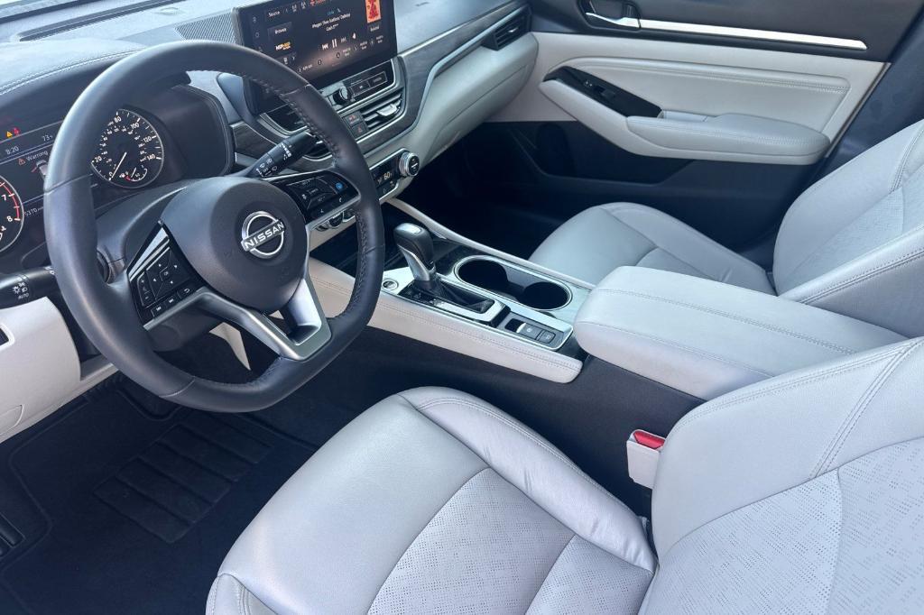 used 2023 Nissan Altima car, priced at $28,300