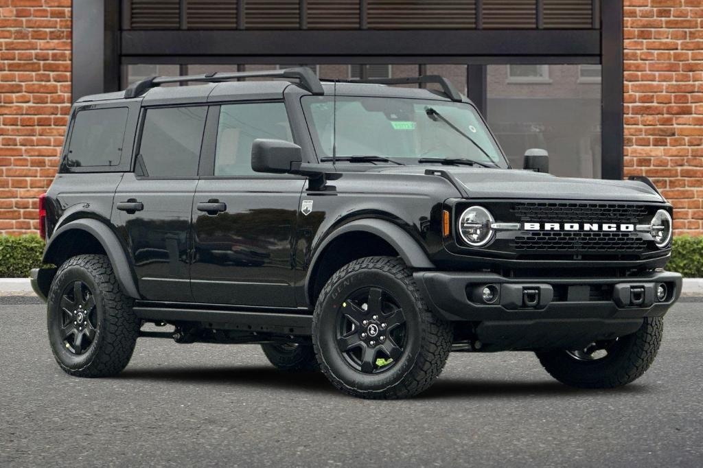 new 2025 Ford Bronco car, priced at $55,225