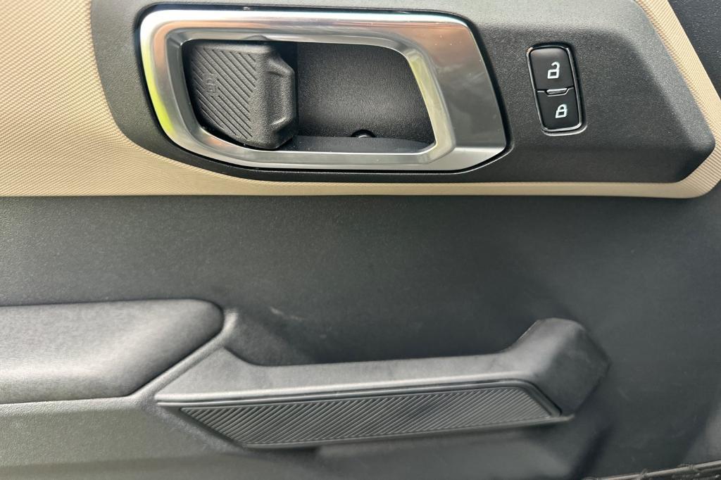 new 2025 Ford Bronco car, priced at $46,175