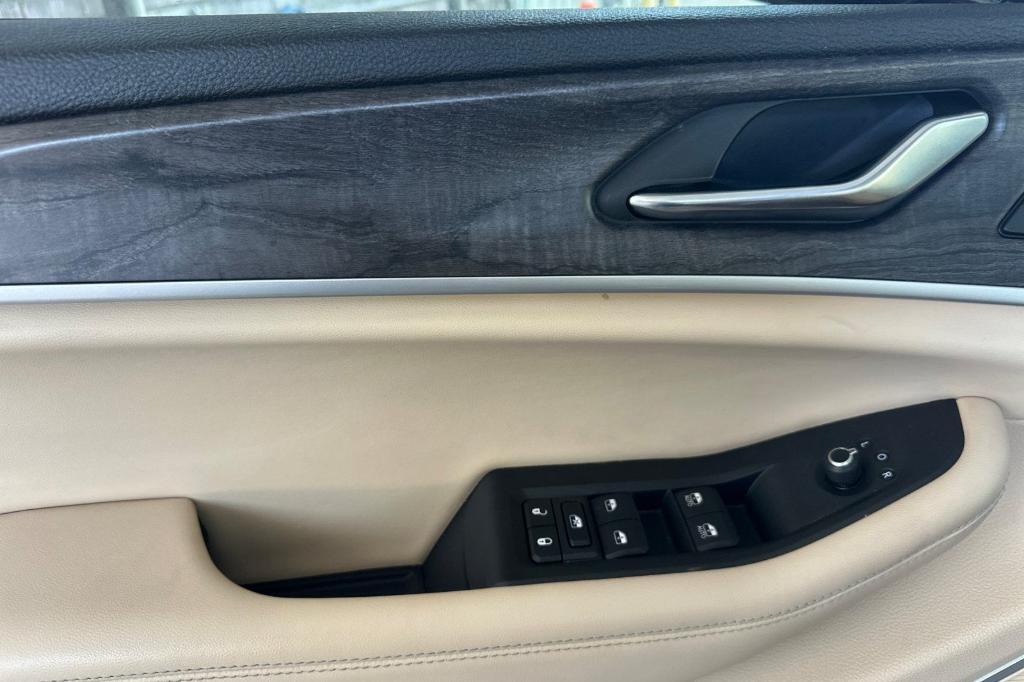 used 2021 Jeep Grand Cherokee L car, priced at $25,907