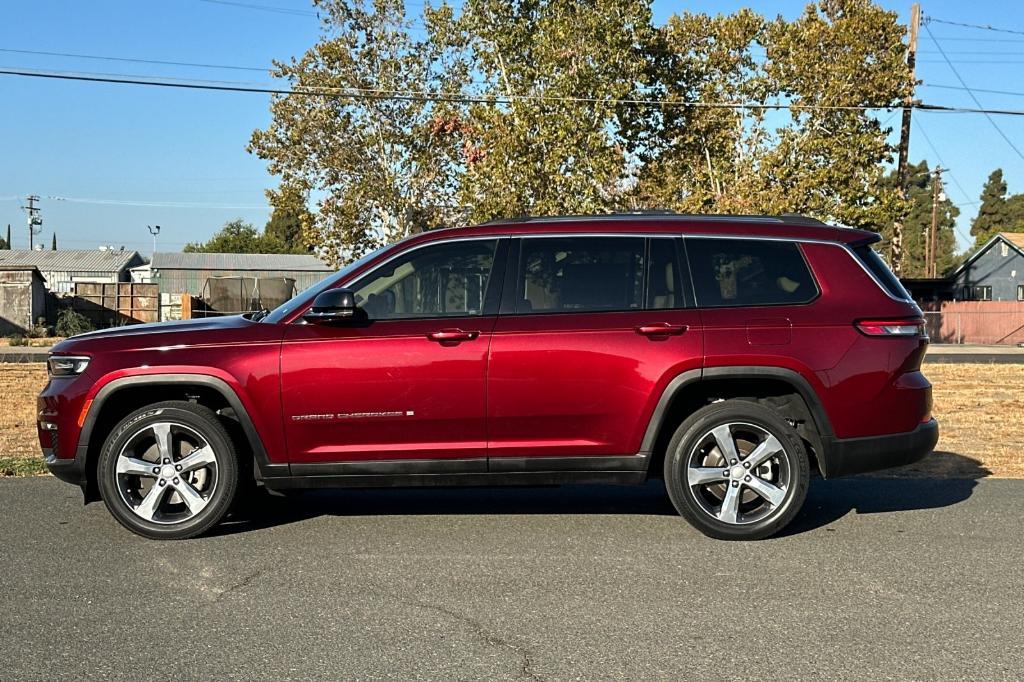 used 2021 Jeep Grand Cherokee L car, priced at $26,695