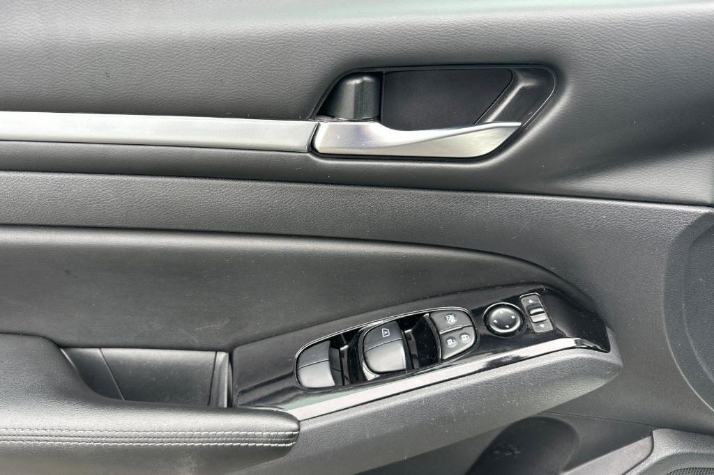 used 2023 Nissan Altima car, priced at $19,476