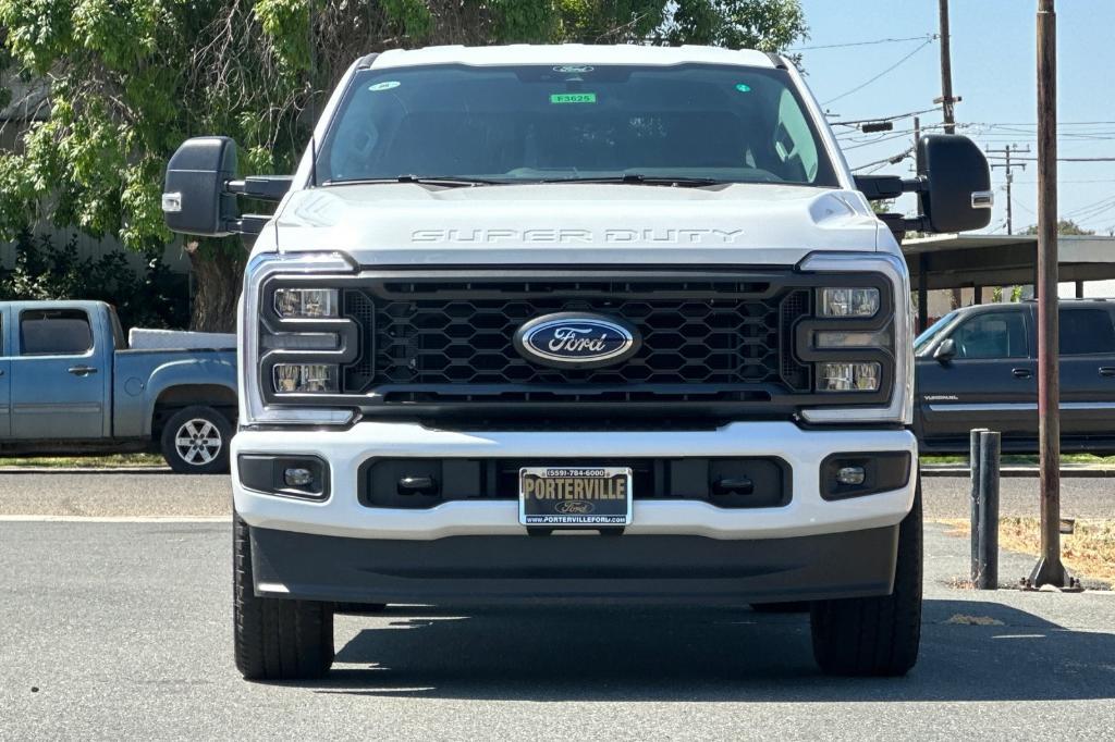 new 2025 Ford F-250 car, priced at $68,673