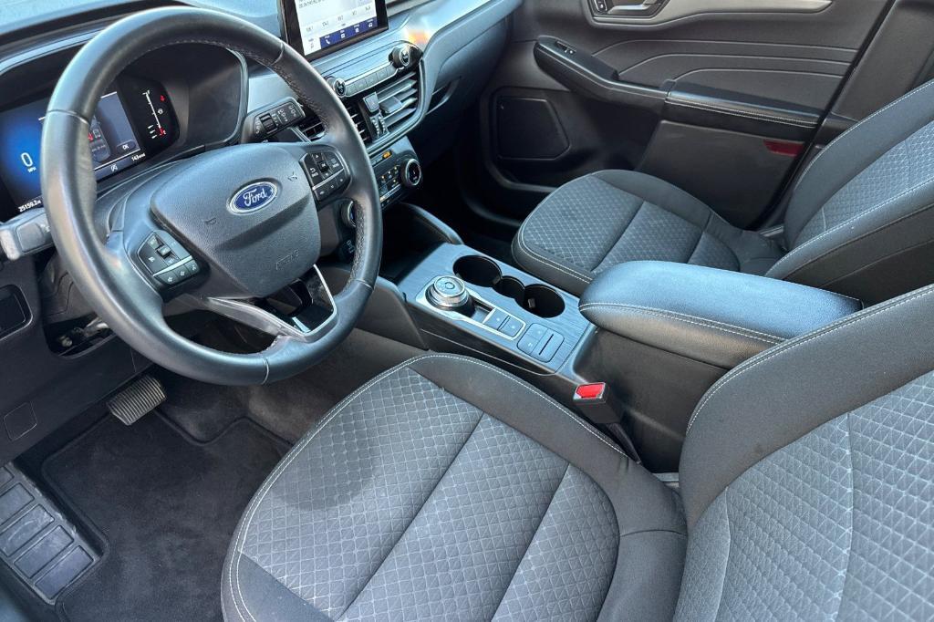 used 2023 Ford Escape car, priced at $20,671