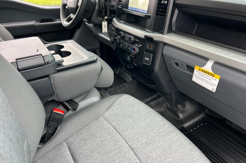 new 2025 Ford F-350 car, priced at $66,865