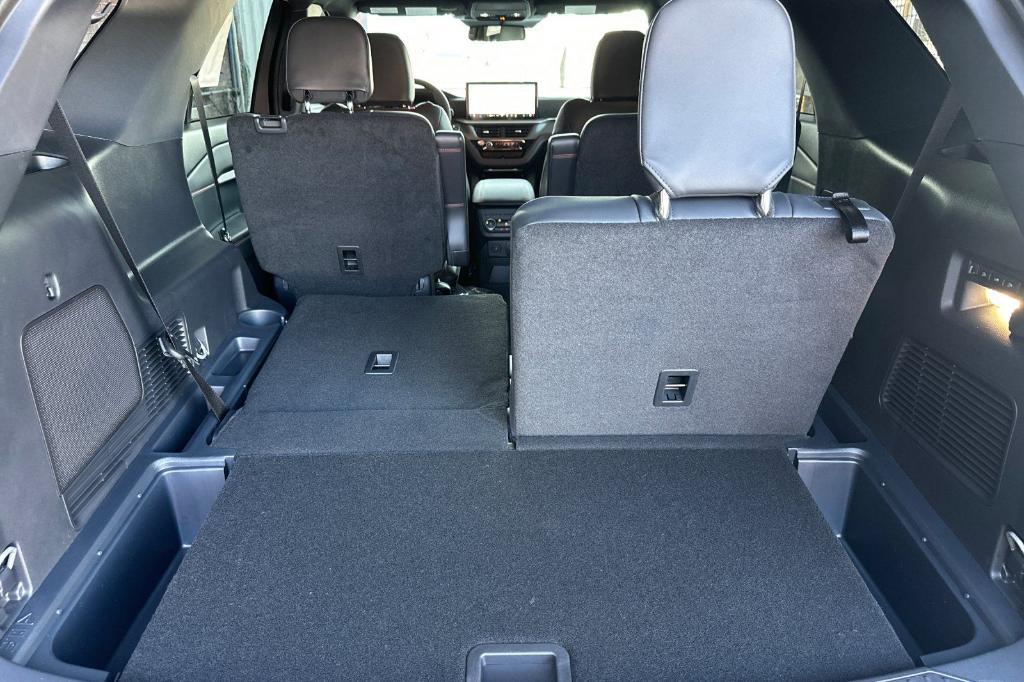 new 2025 Ford Explorer car, priced at $60,210