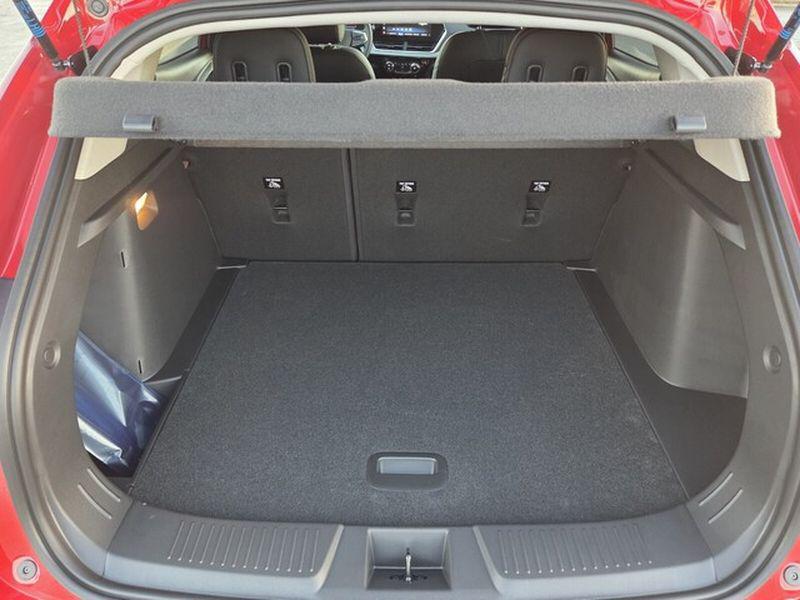 new 2026 Chevrolet Trax car, priced at $25,485