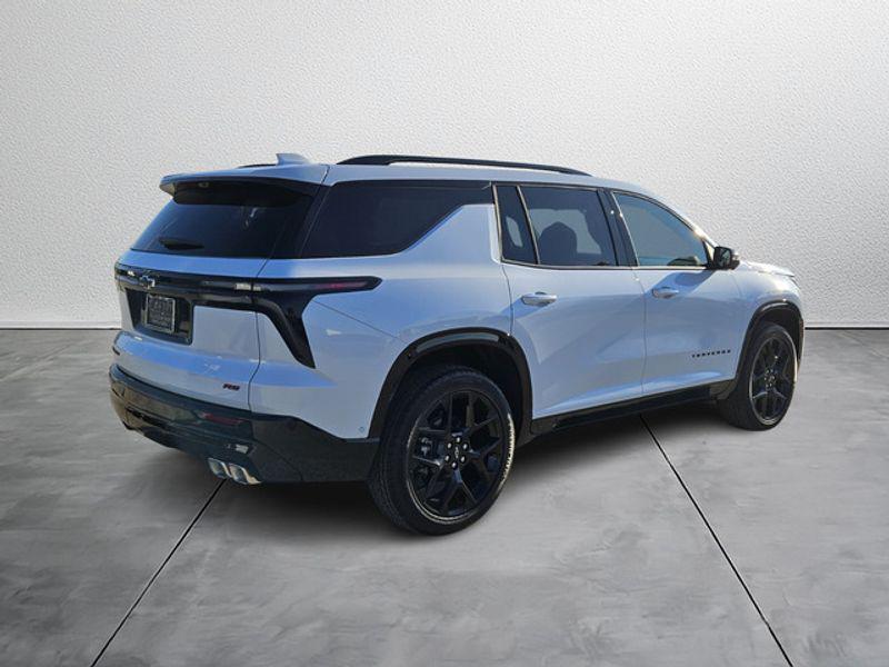 new 2026 Chevrolet Traverse car, priced at $59,790