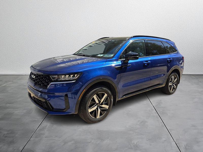 used 2022 Kia Sorento car, priced at $22,456