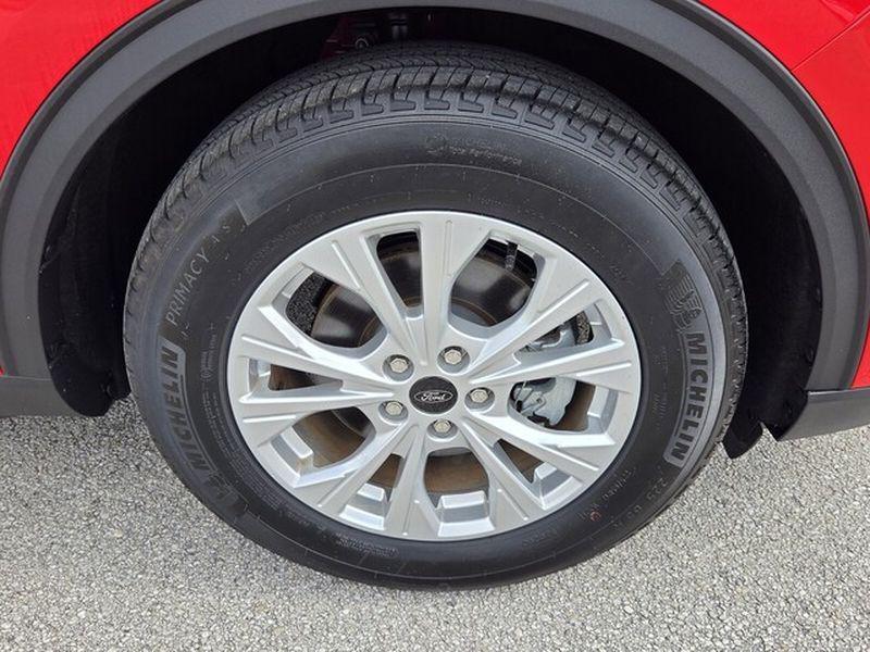 used 2024 Ford Escape car, priced at $21,995