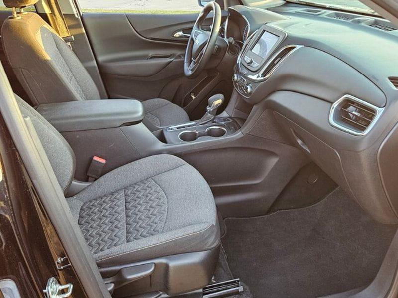 used 2024 Chevrolet Equinox car, priced at $25,991