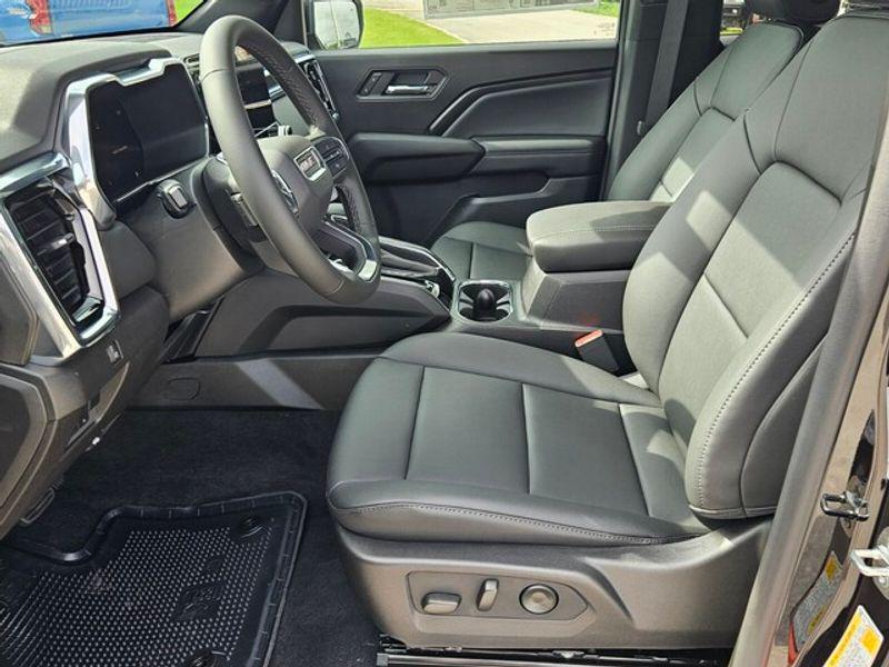 new 2025 GMC Canyon car, priced at $47,195