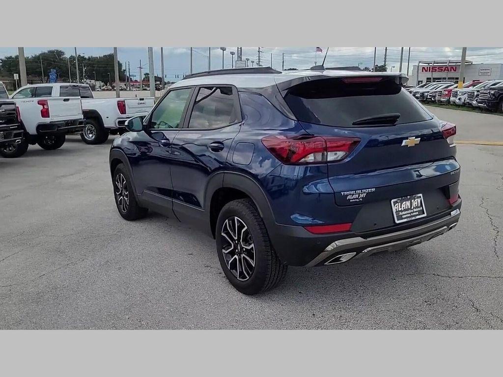 used 2022 Chevrolet TrailBlazer car, priced at $28,991