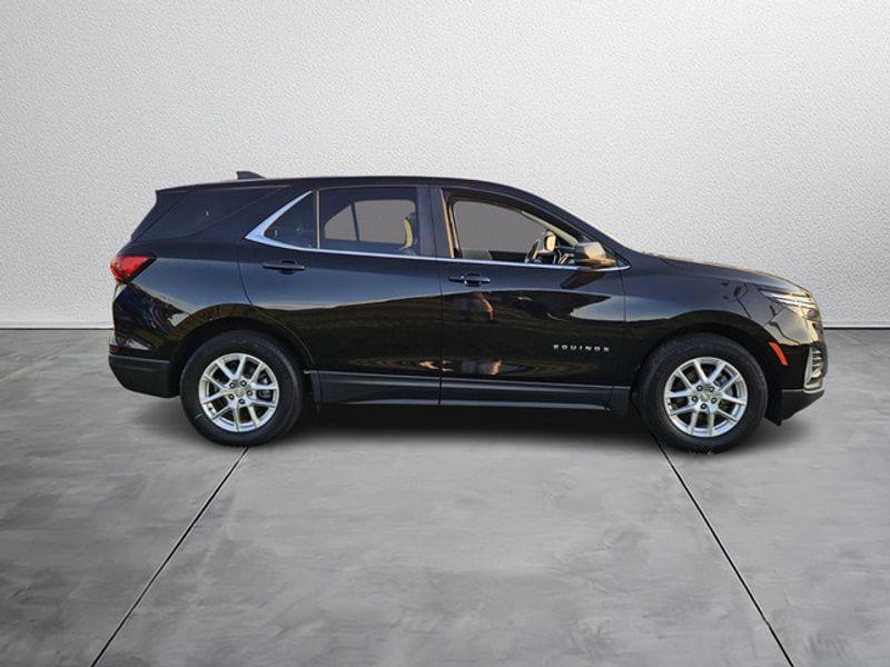 used 2022 Chevrolet Equinox car, priced at $18,991