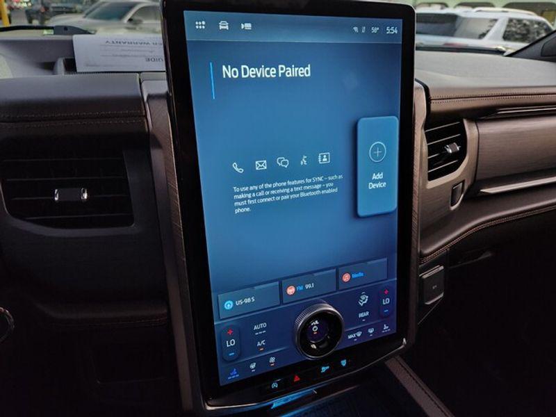 used 2024 Ford Expedition car, priced at $62,983