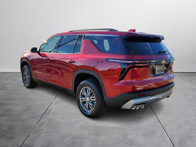 new 2026 Chevrolet Traverse car, priced at $45,415