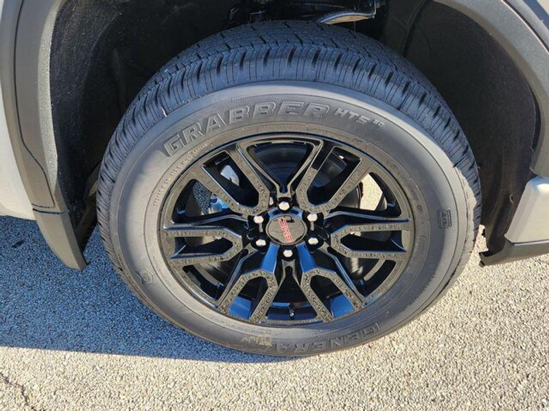 new 2026 GMC Sierra 1500 car, priced at $43,446