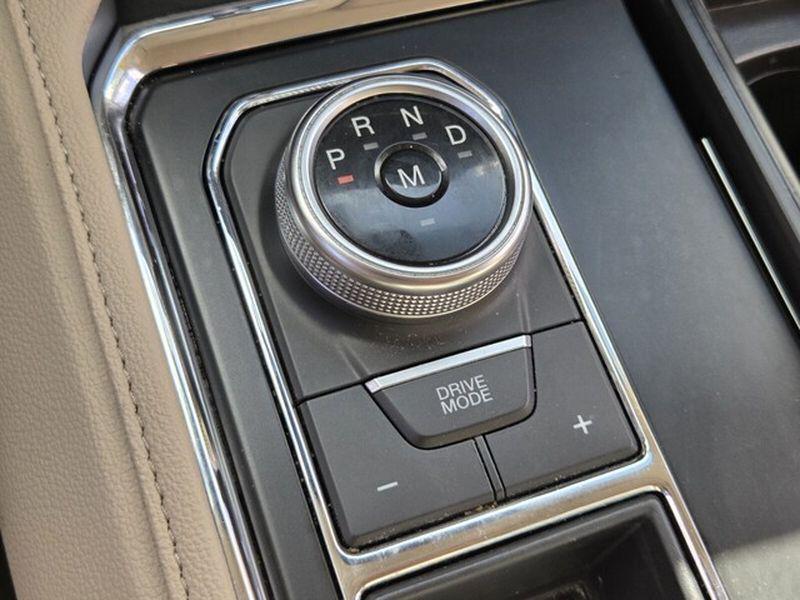 used 2023 Ford Expedition car, priced at $49,968